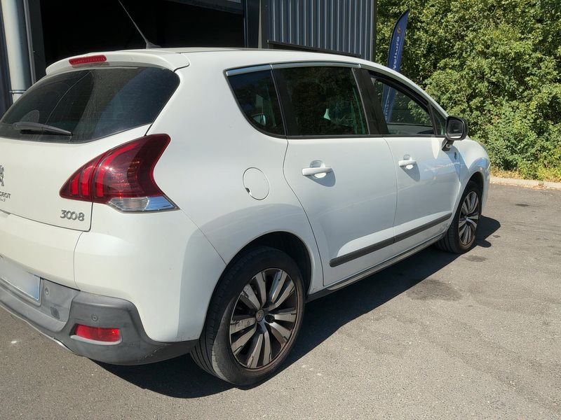 Peugeot 3008 1.6 Blue-HDi Crossway 2016 – снимка 8