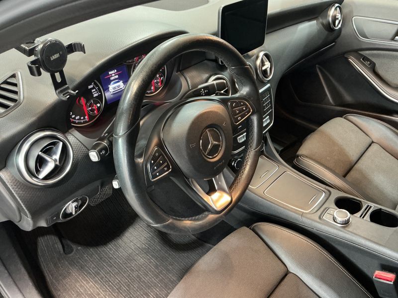 Mercedes-Benz A-Klasse A 180 BlueEfficiency Style 2017 – снимка 30