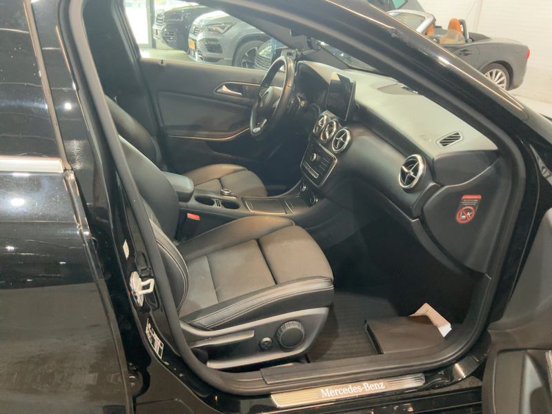 Mercedes-Benz A-Klasse A 180 BlueEfficiency Style 2017 – снимка 16