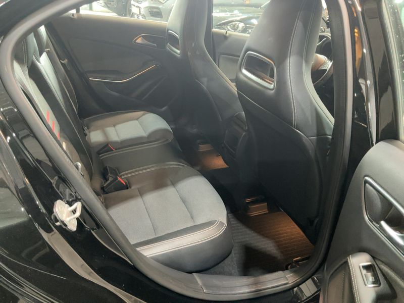 Mercedes-Benz A-Klasse A 180 BlueEfficiency Style 2017 – снимка 19