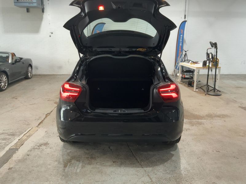 Mercedes-Benz A-Klasse A 180 BlueEfficiency Style 2017 – снимка 15