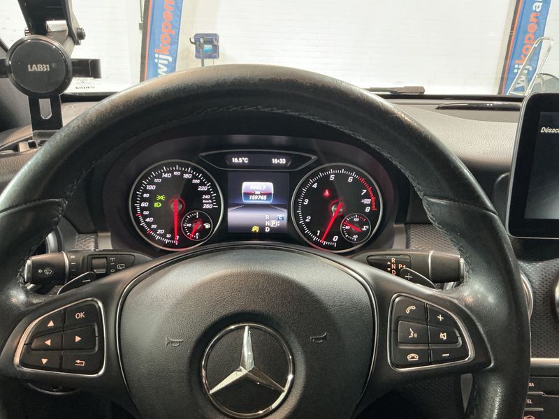 Mercedes-Benz A-Klasse A 180 BlueEfficiency Style 2017 – снимка 18