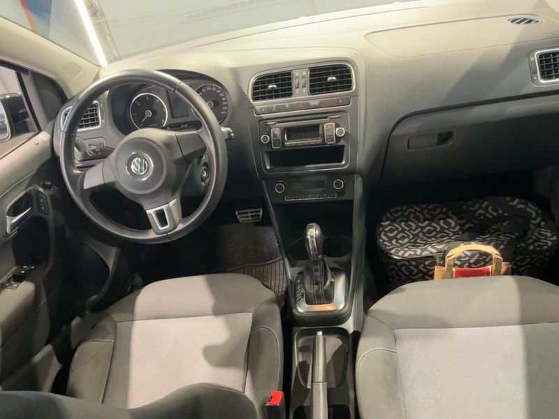 Volkswagen Polo 1.6 TDI Style 2012 – снимка 18
