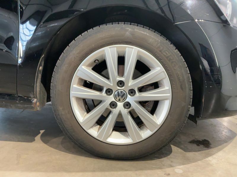 Volkswagen Polo 1.6 TDI Style 2012 – снимка 11