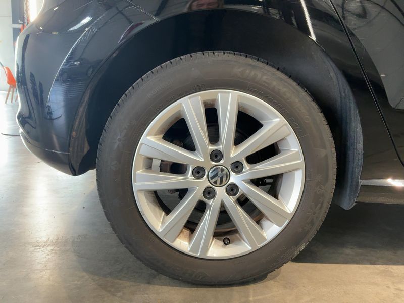 Volkswagen Polo 1.6 TDI Style 2012 – снимка 9