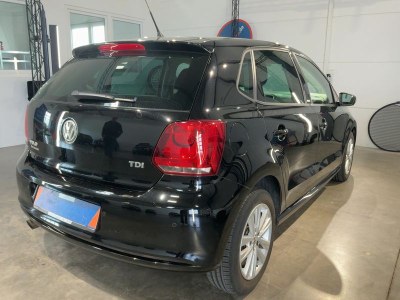 Volkswagen Polo 1.6 TDI Style 2012 – снимка 8