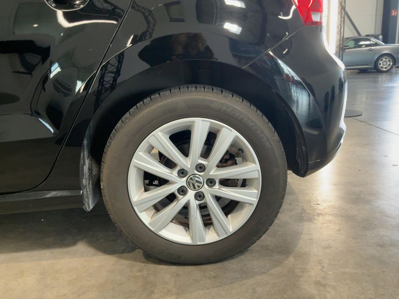 Volkswagen Polo 1.6 TDI Style 2012 – снимка 5
