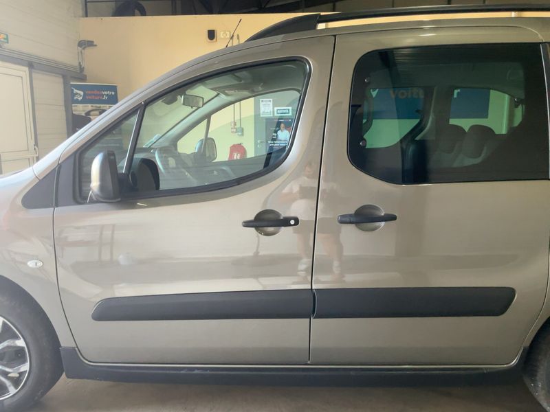 Citroen Berlingo 1.2 e-THP 20 Aniversario Edition 2017 – снимка 4