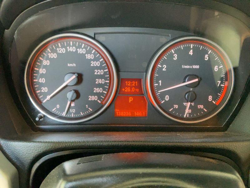 BMW 3er 335i 2009 – снимка 18
