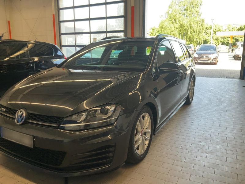 Volkswagen Golf VII 2.0 TDI GTD BlueMotion Tech 2016 – снимка 2