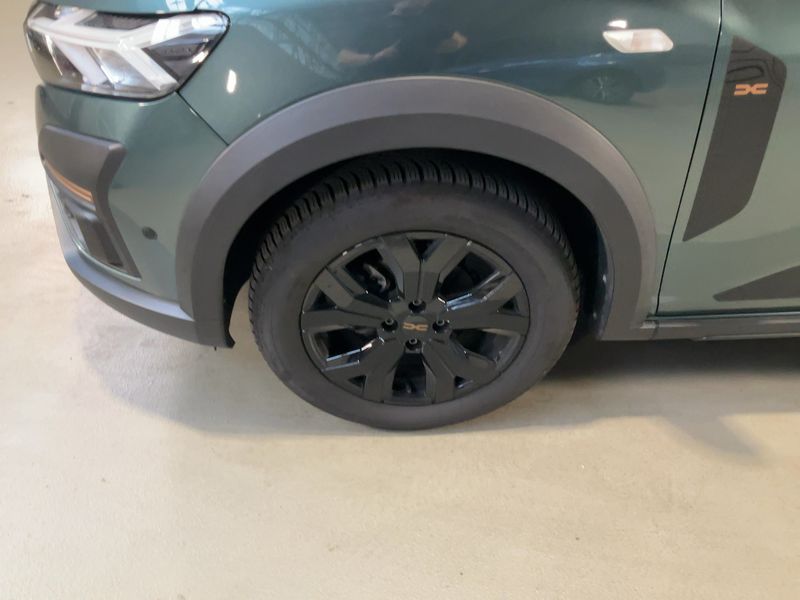 Dacia Sandero 1.0 TCe LPG Stepway Extreme+ 2025 – снимка 3