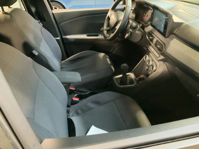 Dacia Sandero 1.0 TCe LPG Stepway Extreme+ 2025 – снимка 16