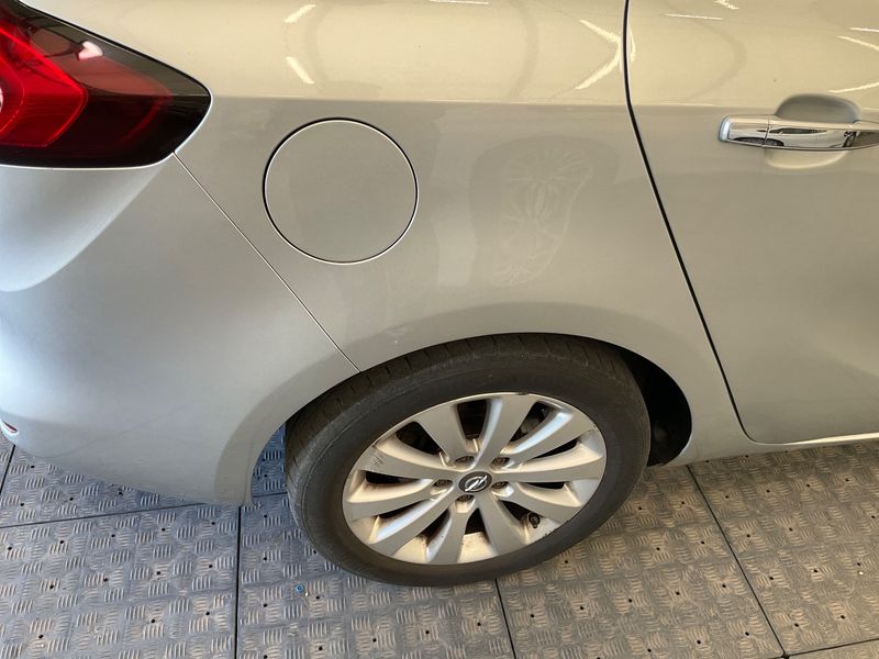 Opel Zafira Tourer 1.4 Turbo Innovation 2013 – снимка 24