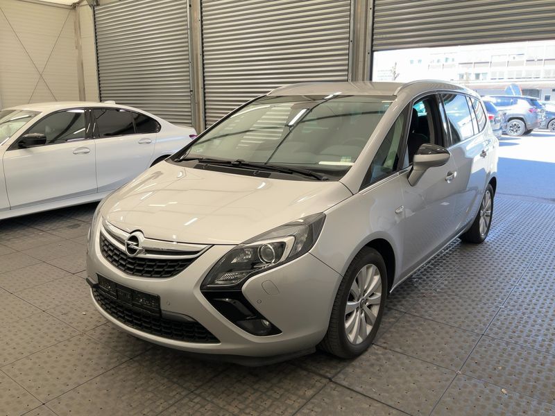 Opel Zafira Tourer 1.4 Turbo Innovation 2013 – снимка 1