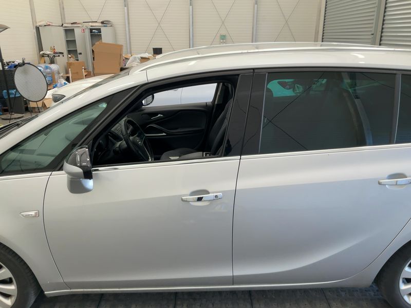 Opel Zafira Tourer 1.4 Turbo Innovation 2013 – снимка 4