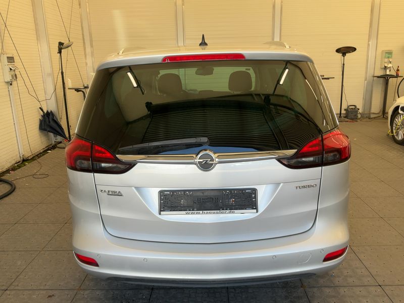 Opel Zafira Tourer 1.4 Turbo Innovation 2013 – снимка 7