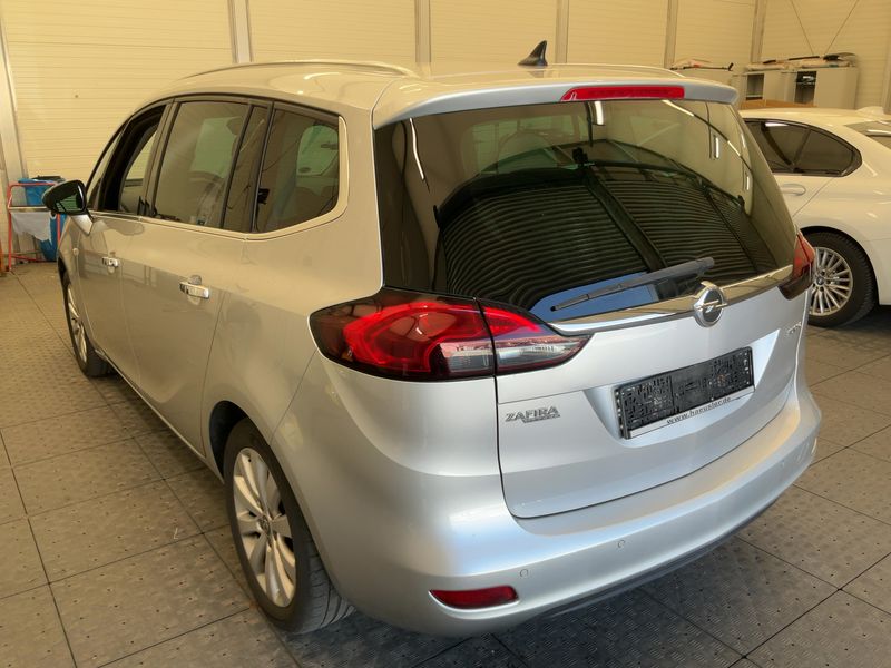 Opel Zafira Tourer 1.4 Turbo Innovation 2013 – снимка 6