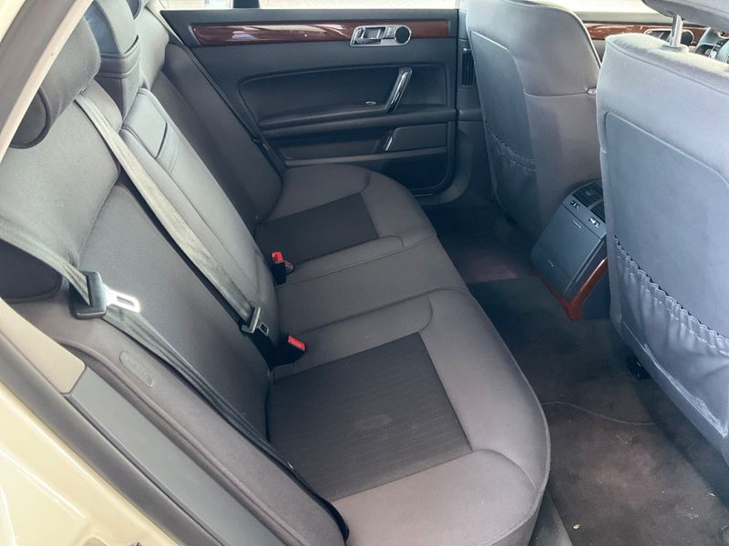 Volkswagen Phaeton 3.6 V6 FSI 4Motion 2014 – снимка 37