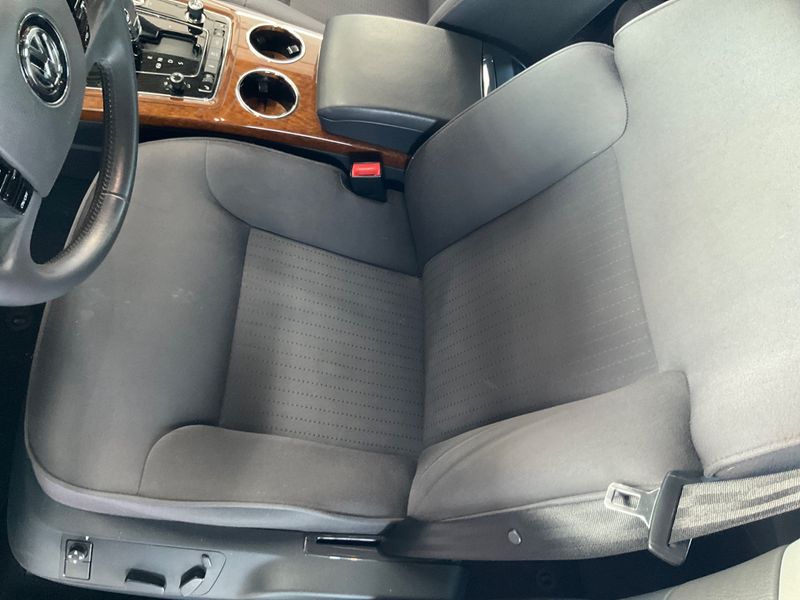 Volkswagen Phaeton 3.6 V6 FSI 4Motion 2014 – снимка 40
