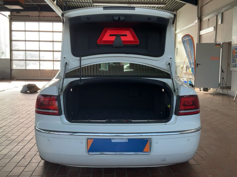 Volkswagen Phaeton 3.6 V6 FSI 4Motion 2014 – снимка 15