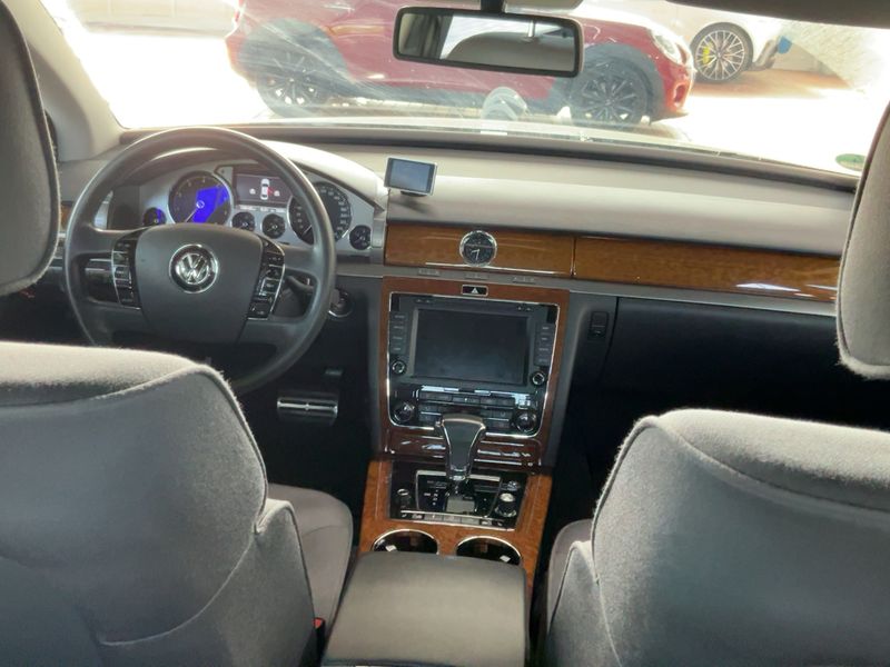 Volkswagen Phaeton 3.6 V6 FSI 4Motion 2014 – снимка 17