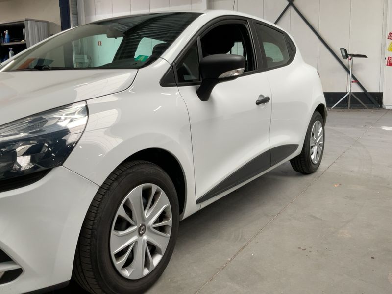 Renault Clio 0.9 Intens 2019 – снимка 2