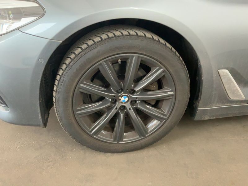 BMW 5er 520d Mild-Hybrid Sport Line 2020 – снимка 3