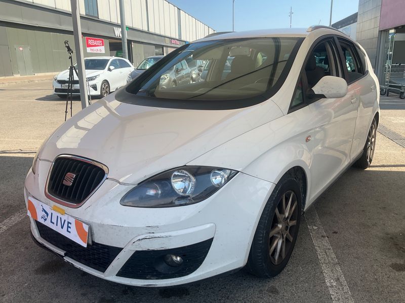 Seat Altea 1.6 TDI Style Ecomotive 2010 – снимка 1