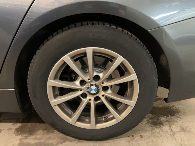 BMW 3er 320d EfficientDynamics Sport Line 2016 – снимка 18