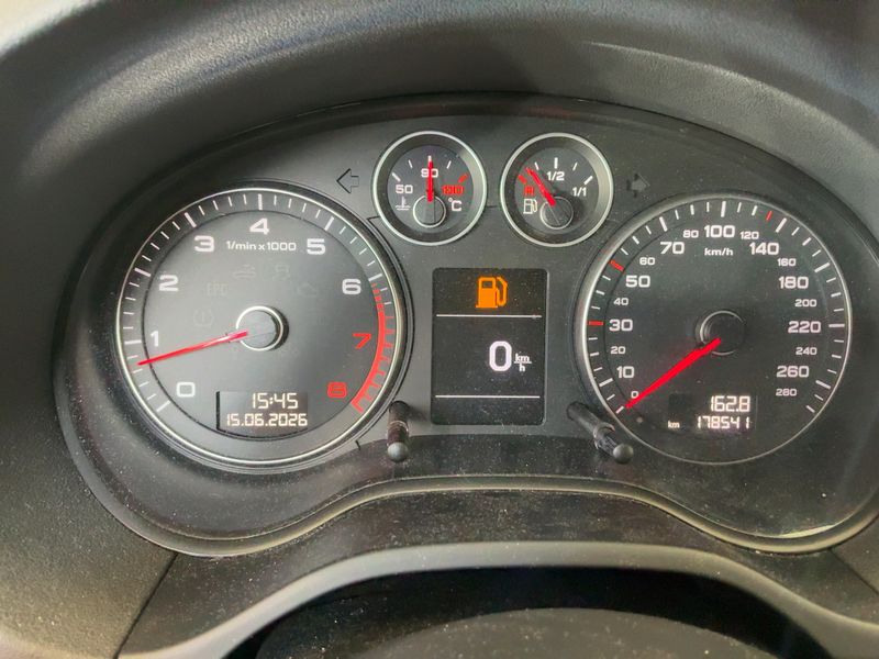 Audi A3 Sportback 1.4 TFSI S line Sportpaket plus 2010 – снимка 18