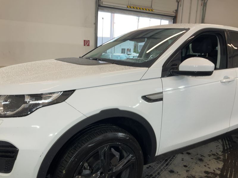 Land Rover Discovery Sport 2.0 Td4 SE AWD 2016 – снимка 2