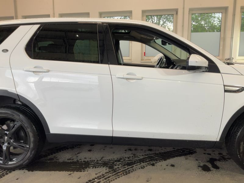 Land Rover Discovery Sport 2.0 Td4 SE AWD 2016 – снимка 10