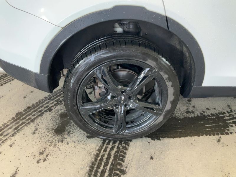 Land Rover Discovery Sport 2.0 Td4 SE AWD 2016 – снимка 9