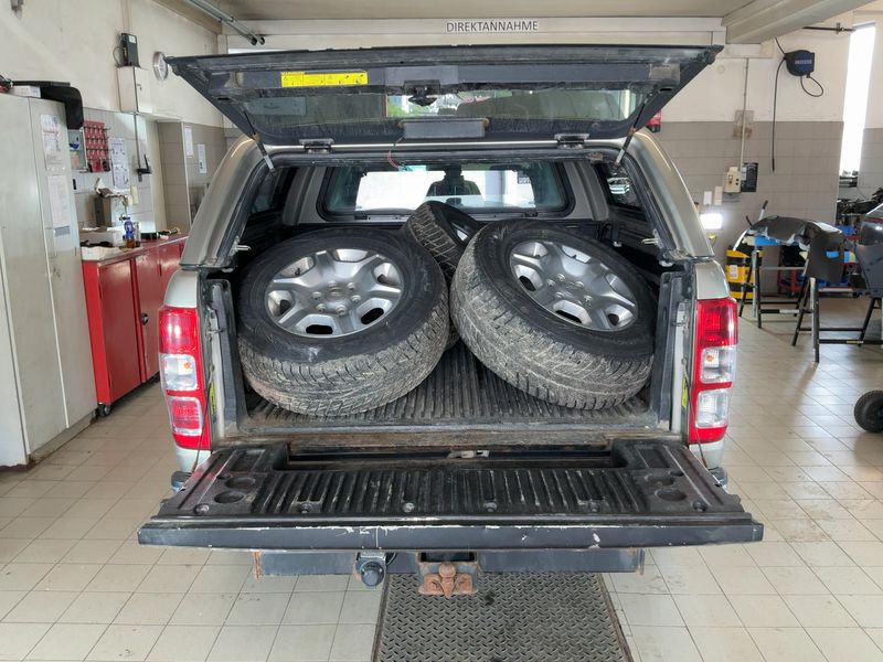 Ford Ranger 3.2 TDCi Doppelkabine Limited 4x4 2017 – снимка 16