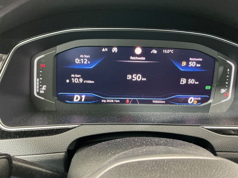 Volkswagen Passat 2.0 TSI Elegance 4Motion 2020 – снимка 18