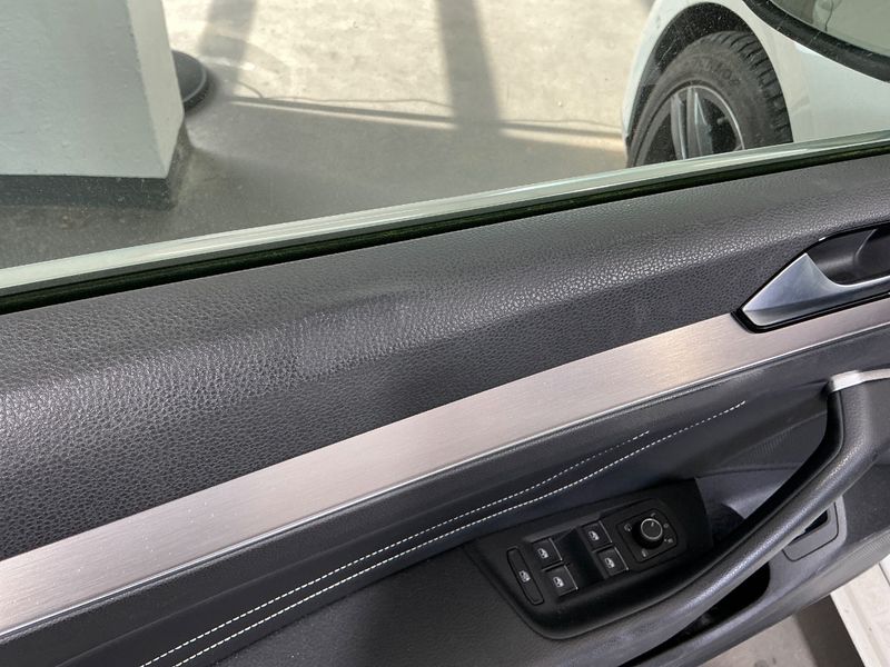 Volkswagen Passat 2.0 TSI Elegance 4Motion 2020 – снимка 23