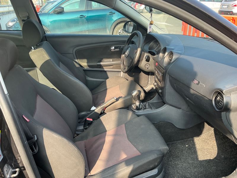 Seat Ibiza 1.9 TDI Sport 2008 – снимка 3