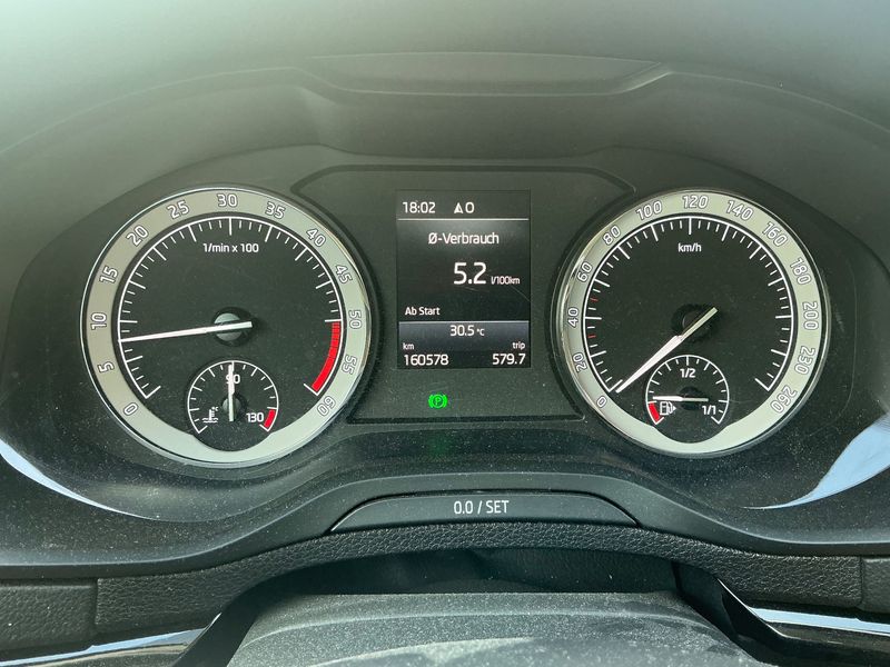Skoda Karoq 2.0 TDI Style 2021 – снимка 18
