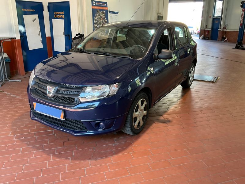 Dacia Sandero 1.2 Ambiance 2015 – снимка 1
