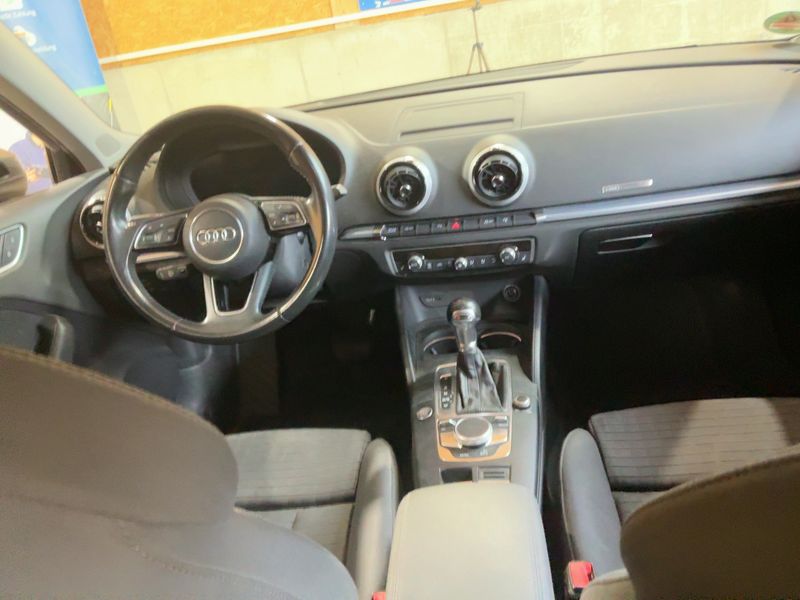 Audi A3 Sportback 2.0 TDI Sport 2017 – снимка 17
