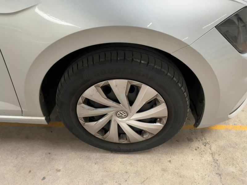 Volkswagen Polo 1.0 Comfortline 2019 – снимка 11