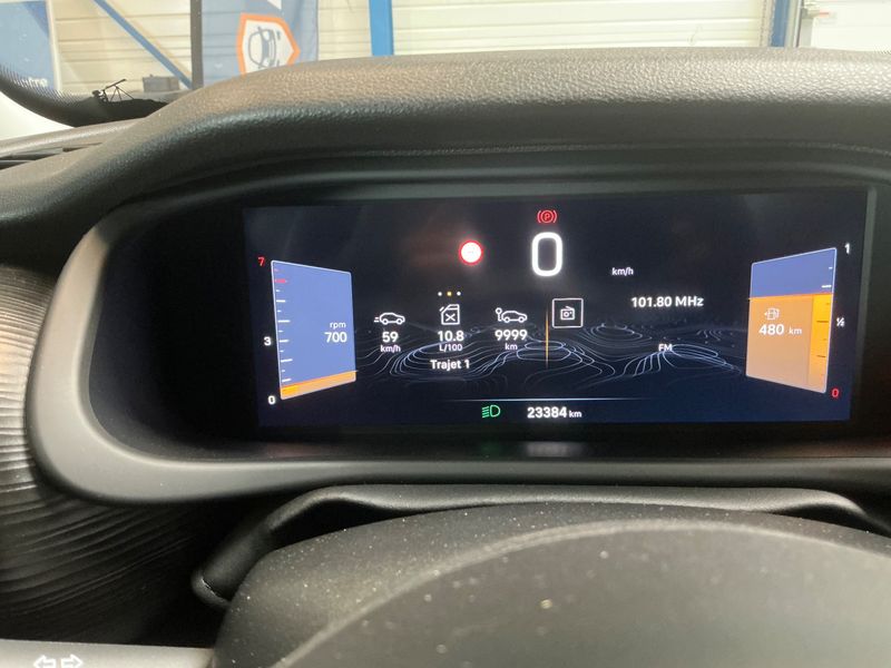 Jeep Avenger 1.2 T-GDI Altitude 2024 – снимка 18