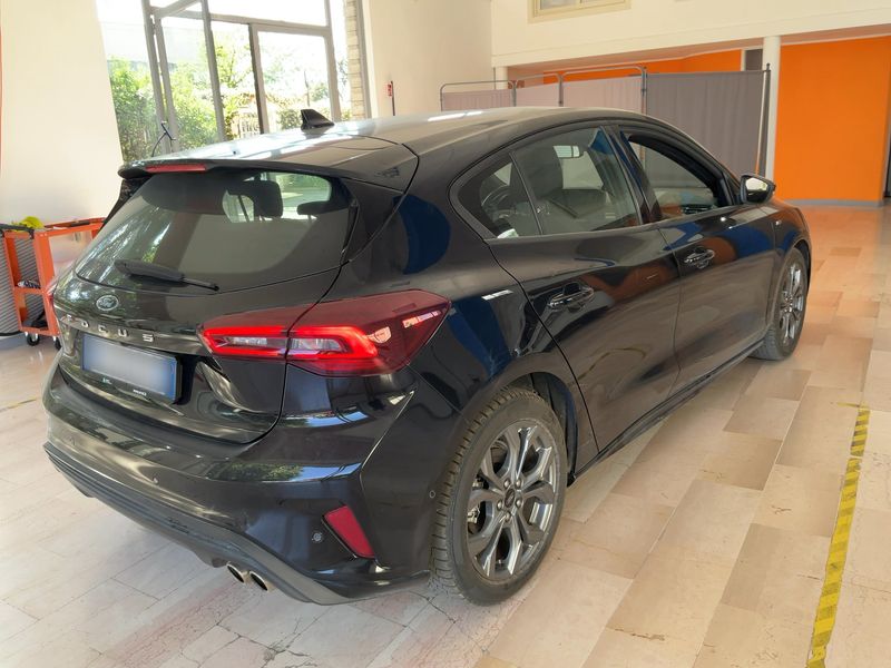 Ford Focus 1.5 TDCi EcoBlue ST-Line 2025 – снимка 8