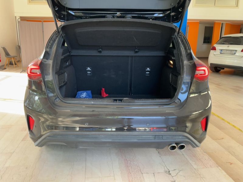 Ford Focus 1.5 TDCi EcoBlue ST-Line 2025 – снимка 15