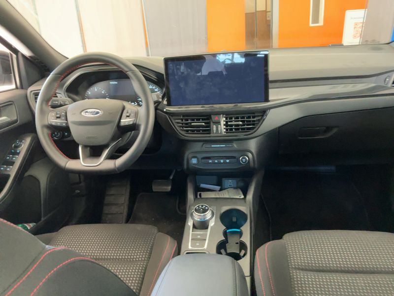 Ford Focus 1.5 TDCi EcoBlue ST-Line 2025 – снимка 17