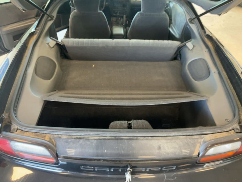 Chevrolet Camaro 3.8 V6 Coupe 1998 – снимка 15