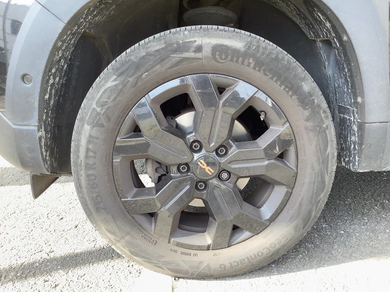 Dacia Duster 1.3 TCe Extreme 2023 – снимка 3