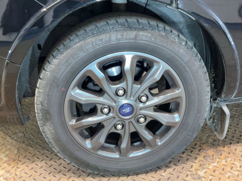 Ford Tourneo Custom 2.0 TDCi Mild-Hybrid 320 L1 Tourneo Titanium 2021 – снимка 3