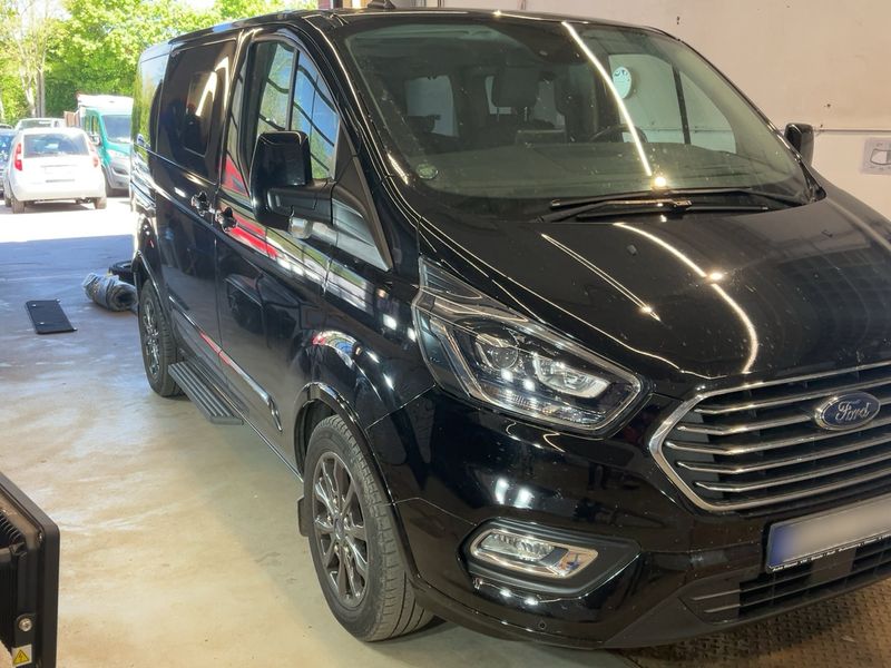 Ford Tourneo Custom 2.0 TDCi Mild-Hybrid 320 L1 Tourneo Titanium 2021 – снимка 12
