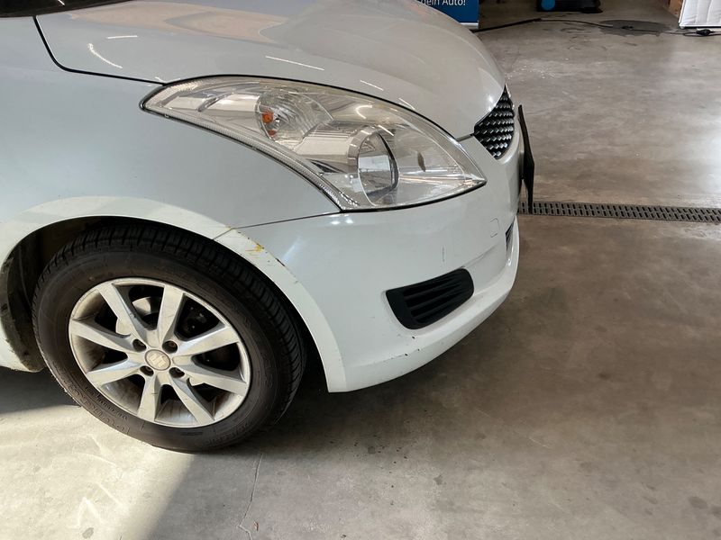 Suzuki Swift 1.2 GL Special 2012 – снимка 48
